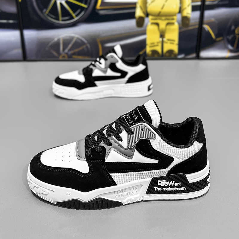 Health & Wellness Photos - Scarpe eleganti blu da uomo con